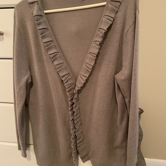 Gray Cardigan with Ruffle - Picture 2 of 4